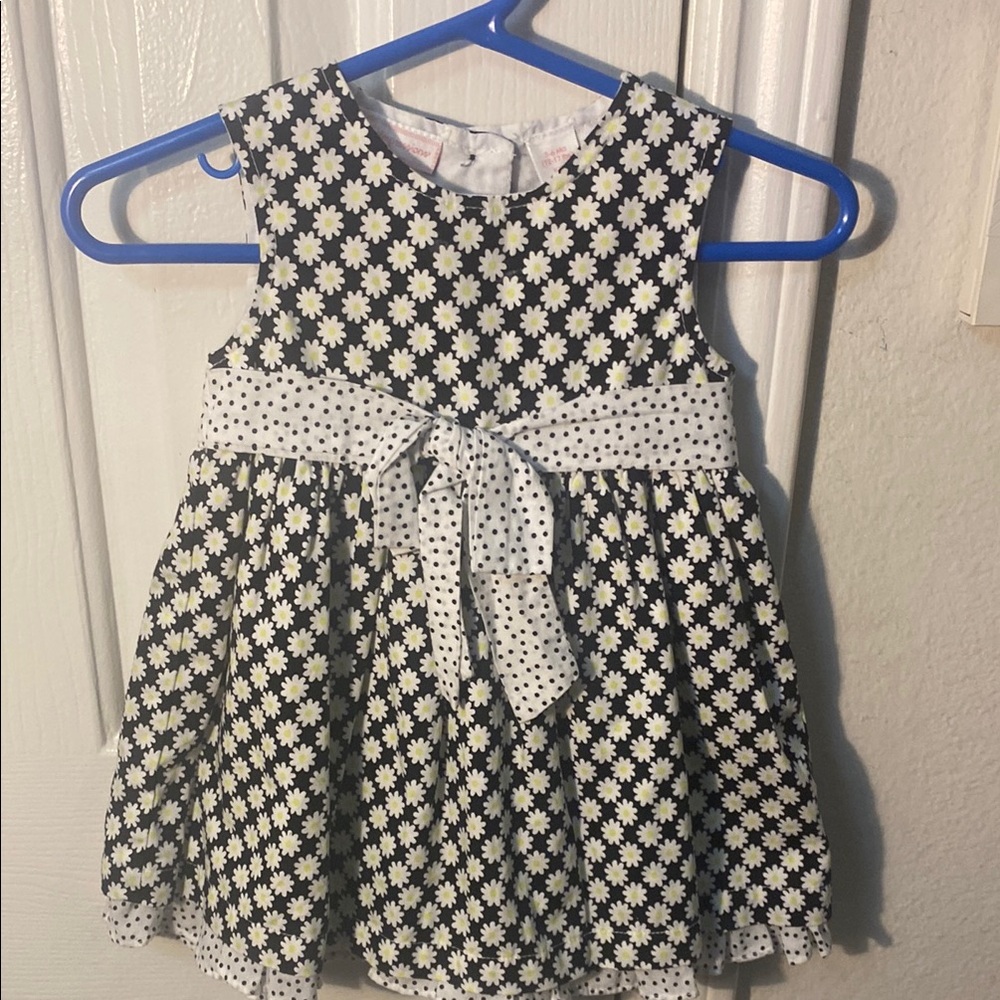 First Impressions Black and White Pleated Tie Front Sundress